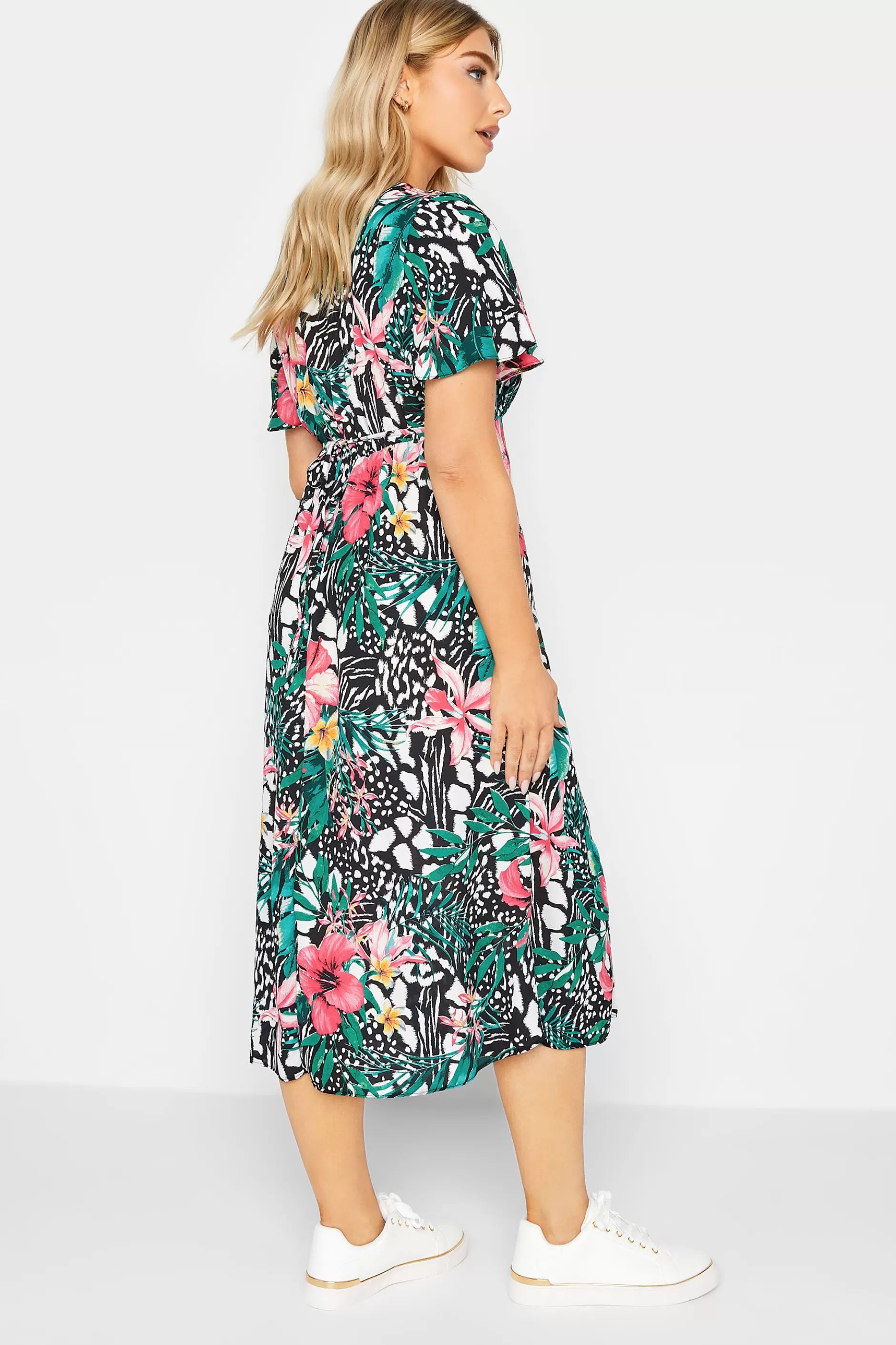 Women M&Co Midi Dresses> Womens Black Tropical Mixed Print Midi Tea Dress