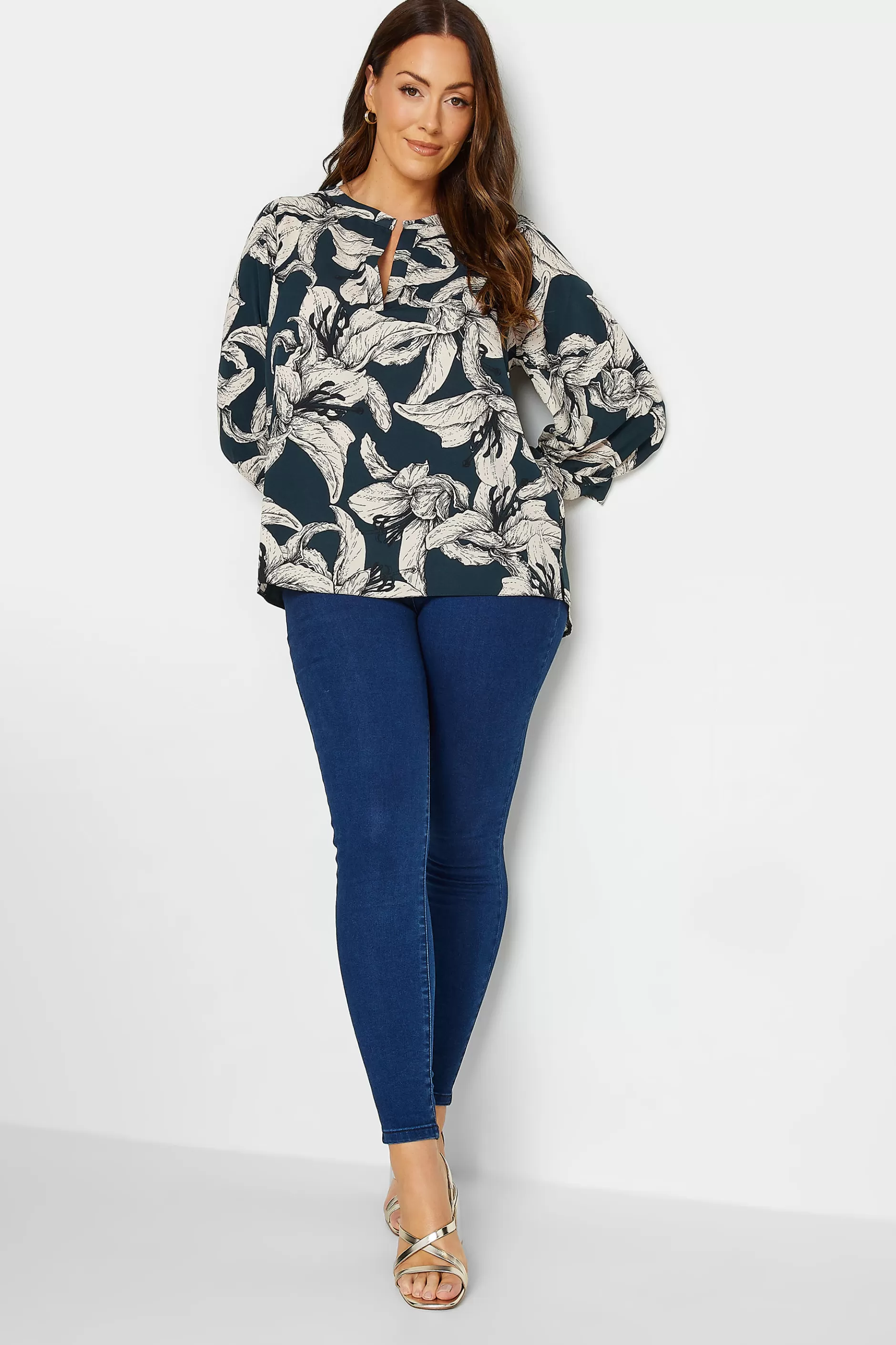 Women M&Co Shirts> Womens Blue Floral Print 3/4 Sleeve Blouse