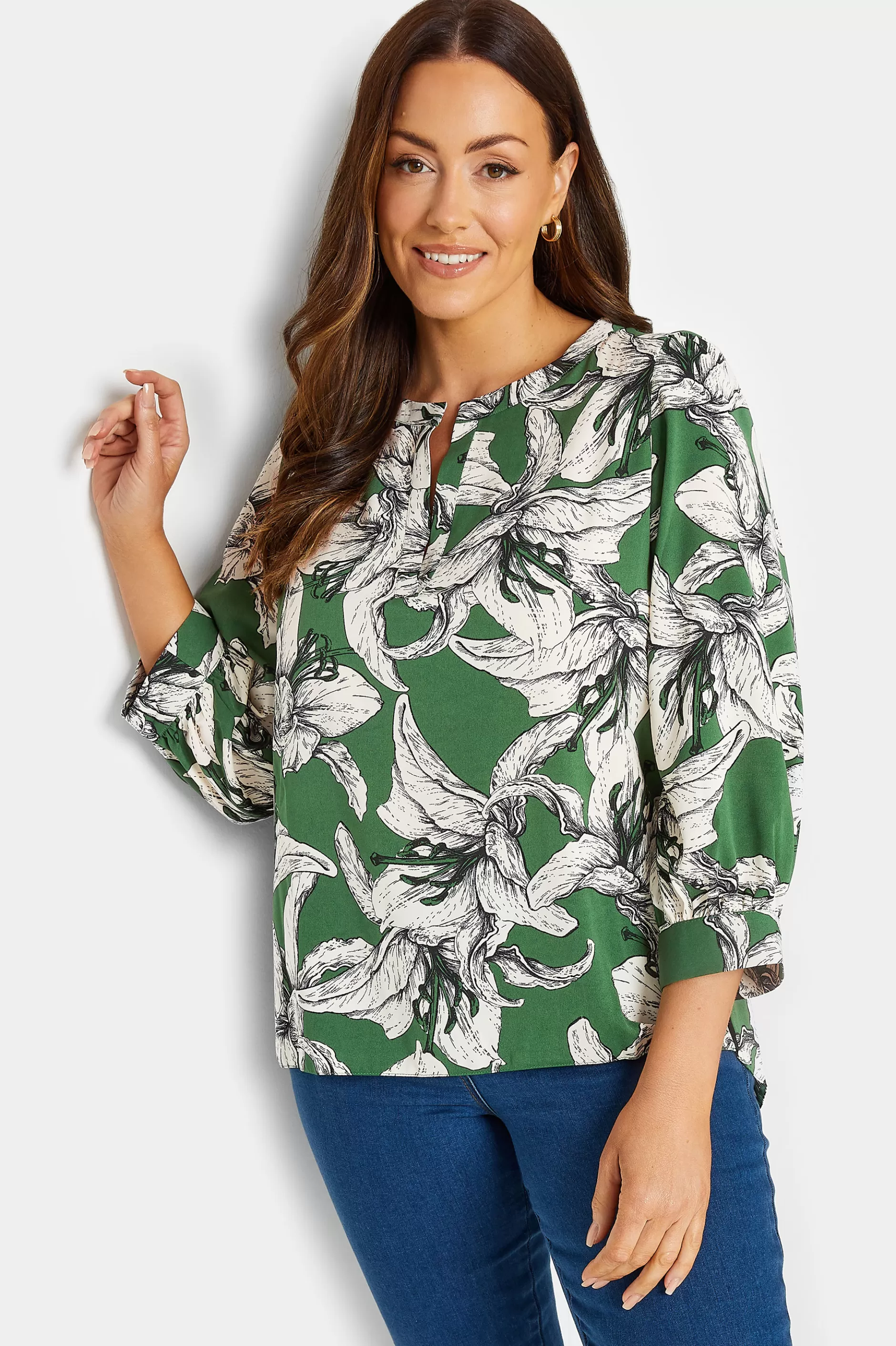 Women M&Co Shirts> Womens Green Floral Print 3/4 Sleeve Blouse
