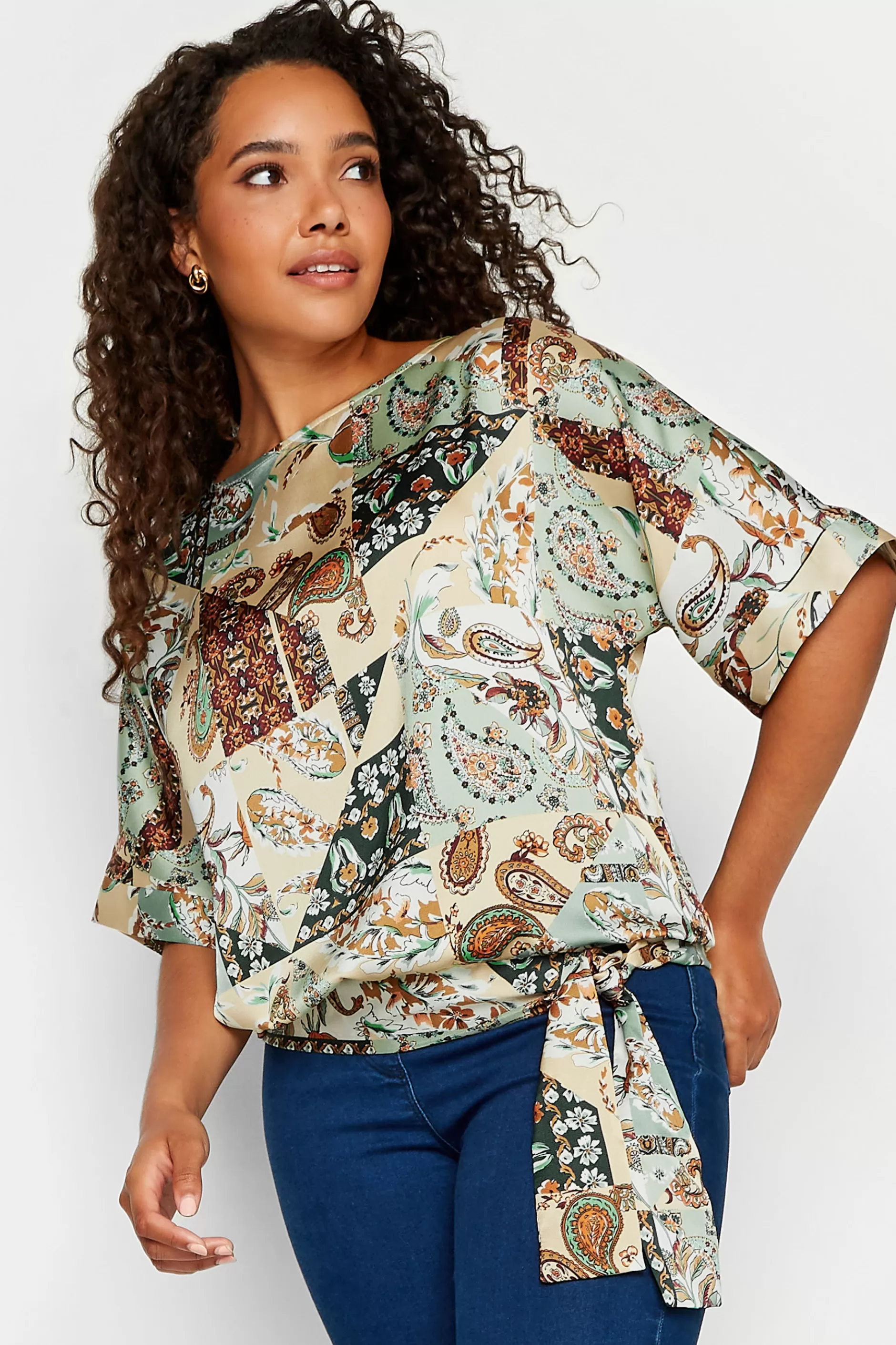 Women M&Co Short Sleeve Tops> Womens Green Paisley Print Short Sleeve Blouse