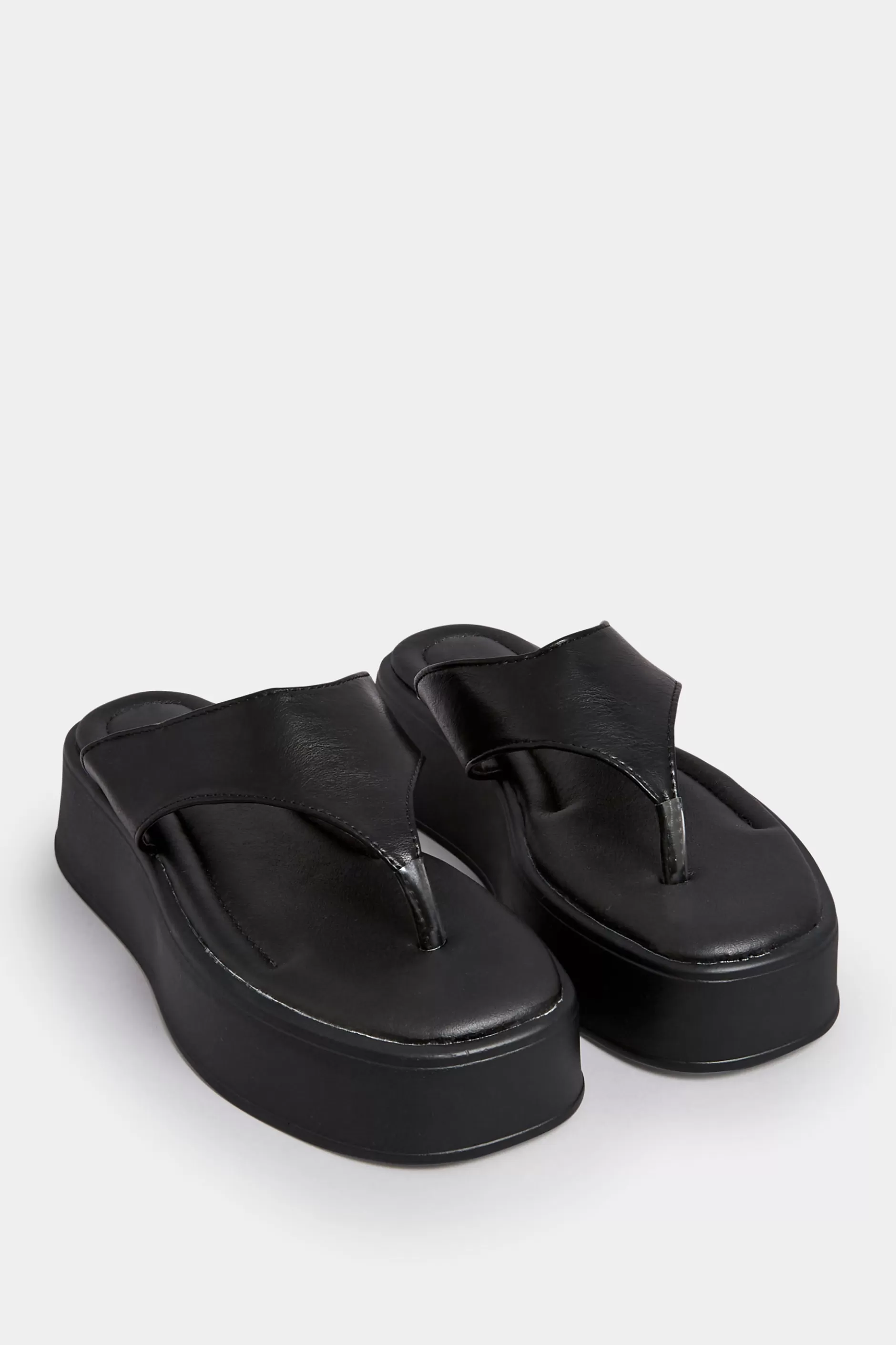 Women M&Co Sandals>Pixiegirl Pixiegirl Black Flatform Flip Flops In Standard Fit