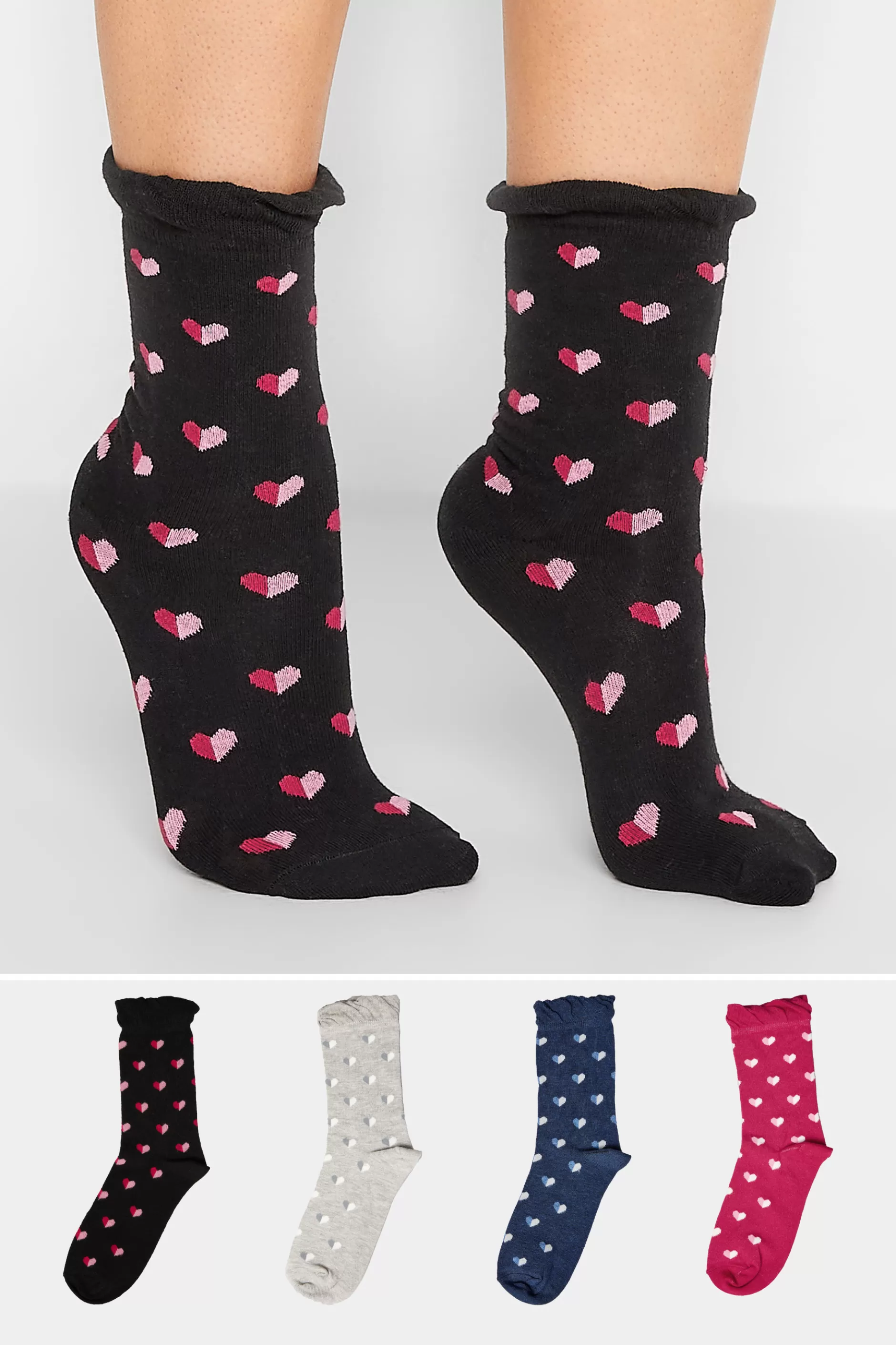 Women M&Co Socks>Yours Yours 4 Pack Black & Pink Heart Print Ankle Socks