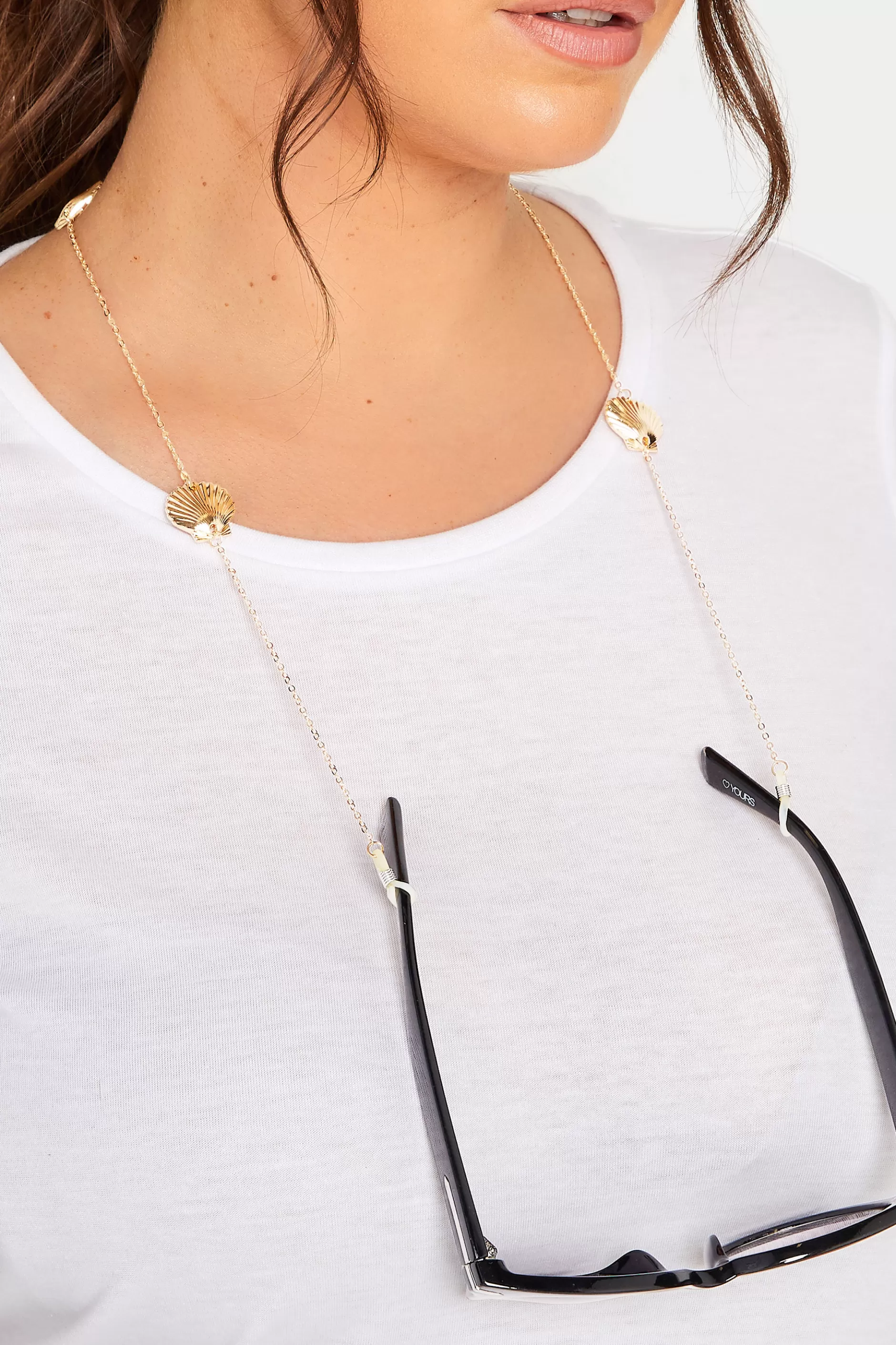Women M&Co Sunglasses>Yours Yours Gold Shell Sunglasses Chain
