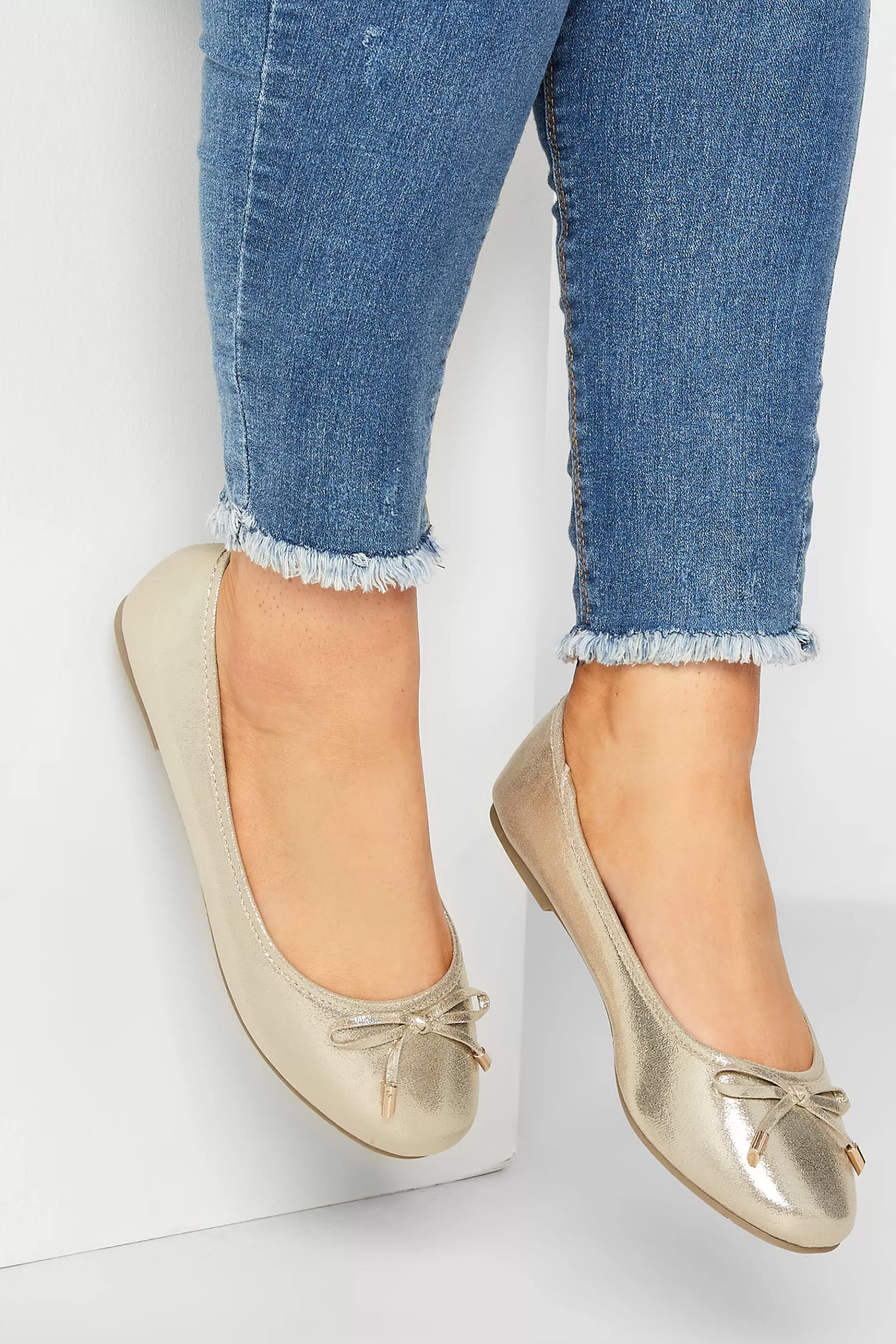 Women M&Co Flat Shoes>Yours Yours Gold Shimmer Ballet Pump In Wide E Fit & Extra Wide Eee Fit