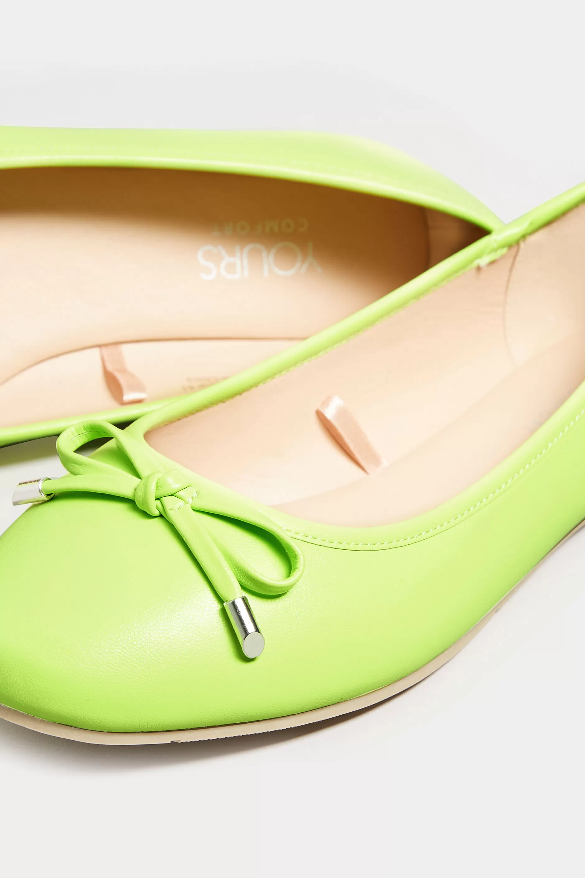 Women M&Co Flat Shoes>Yours Yours Green Ballerina Pumps In Wide E Fit & Extra Wide Eee Fit