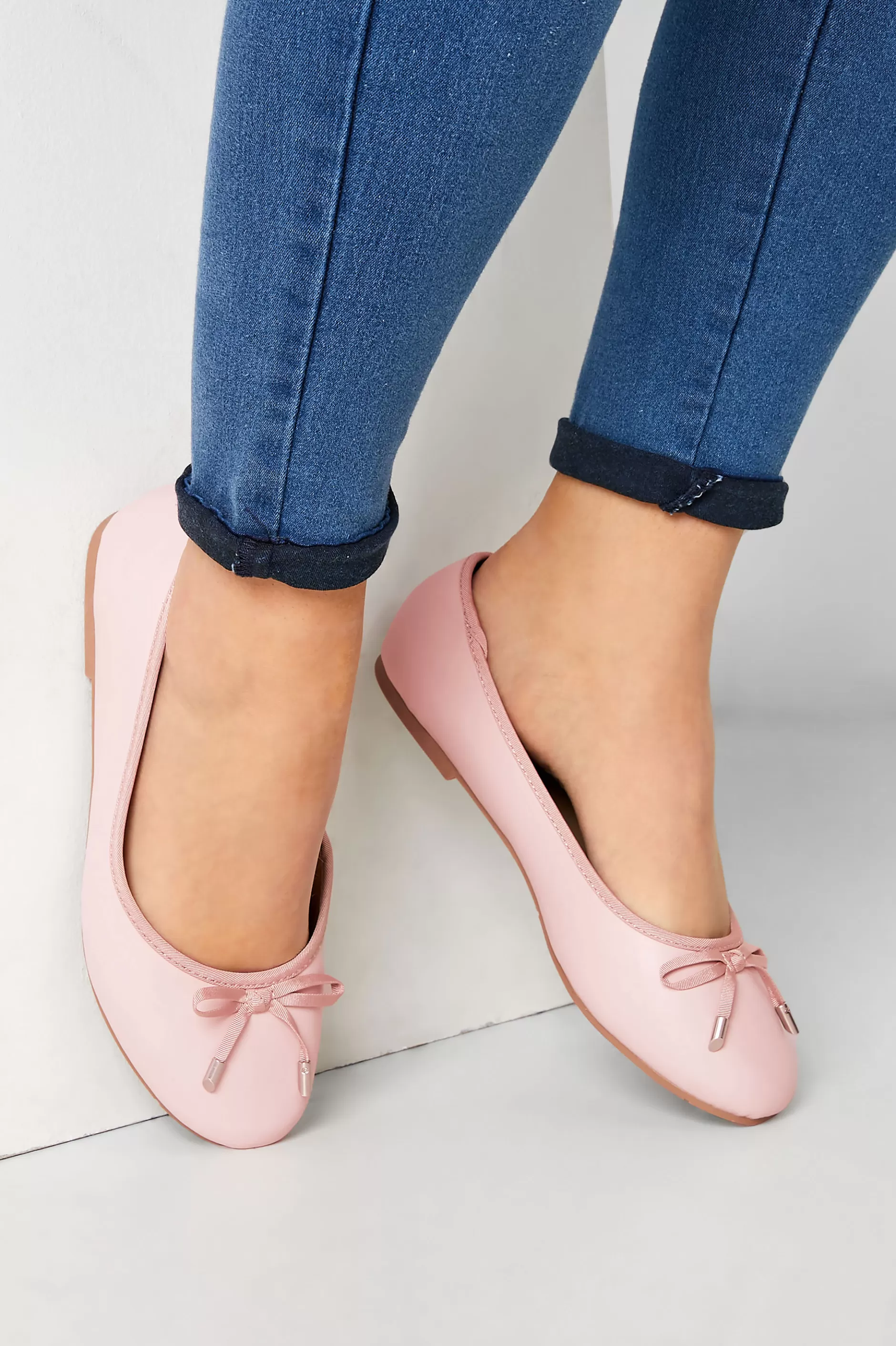 Women M&Co Flat Shoes>Yours Yours Light Pink Ballerina Pumps In Wide E Fit & Extra Wide Eee Fit