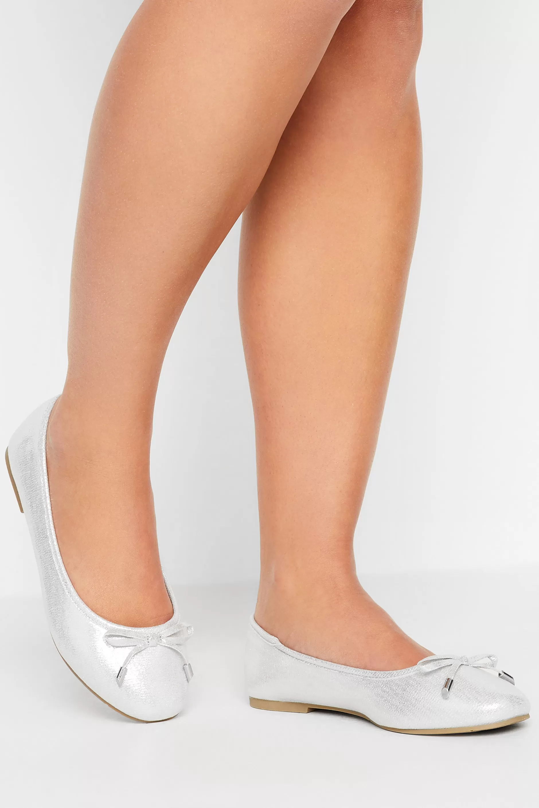 Women M&Co Flat Shoes>Yours Yours Silver Shimmer Ballerina Pumps In Wide E Fit & Extra Wide Eee Fit
