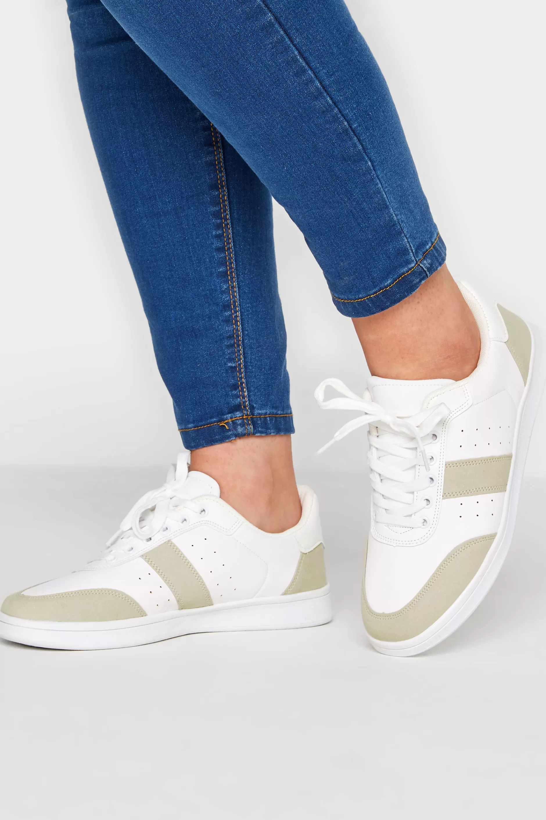 Women M&Co Trainers>Yours Yours White & Beige Brown Stripe Trainers In Wide E Fit